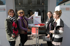 Veronika Witte: Merkmale Wahlkabine Michaeli